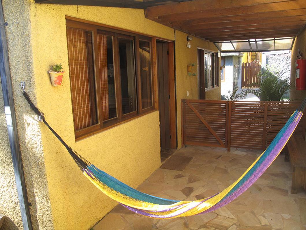 Hospedaria Vila Khepri Gonçalves Exterior foto